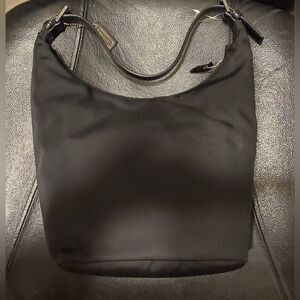 Authentic Women’s Coach hobo shoulder bag, NWT